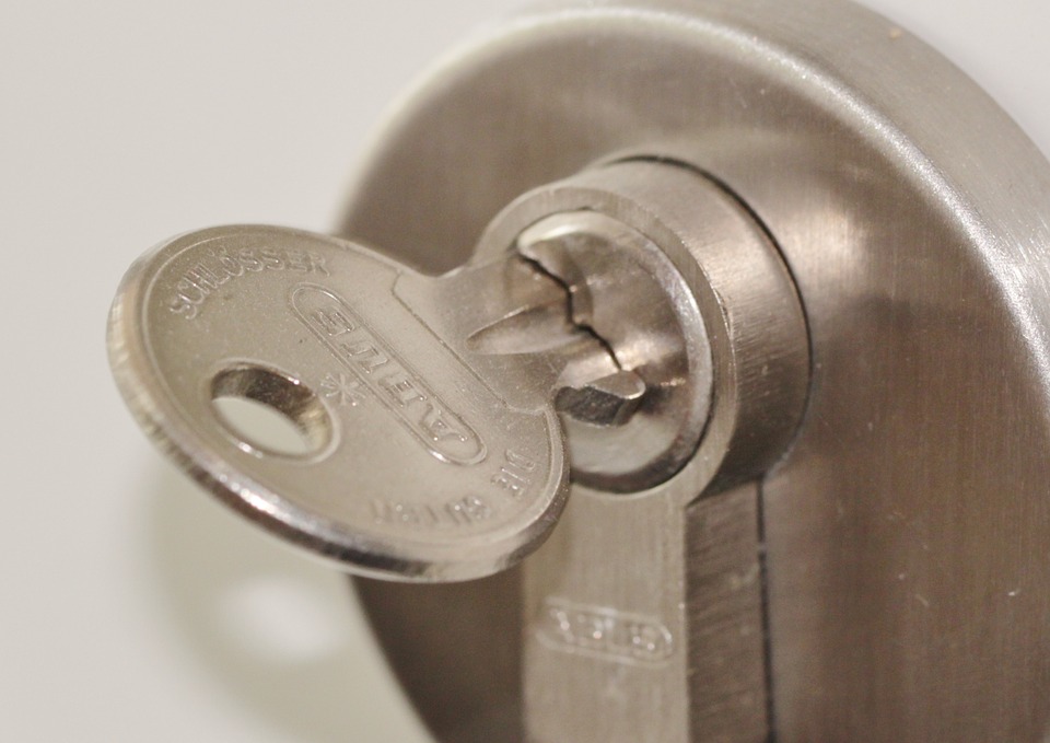 Why Should You Change Your Locks When You Move In?