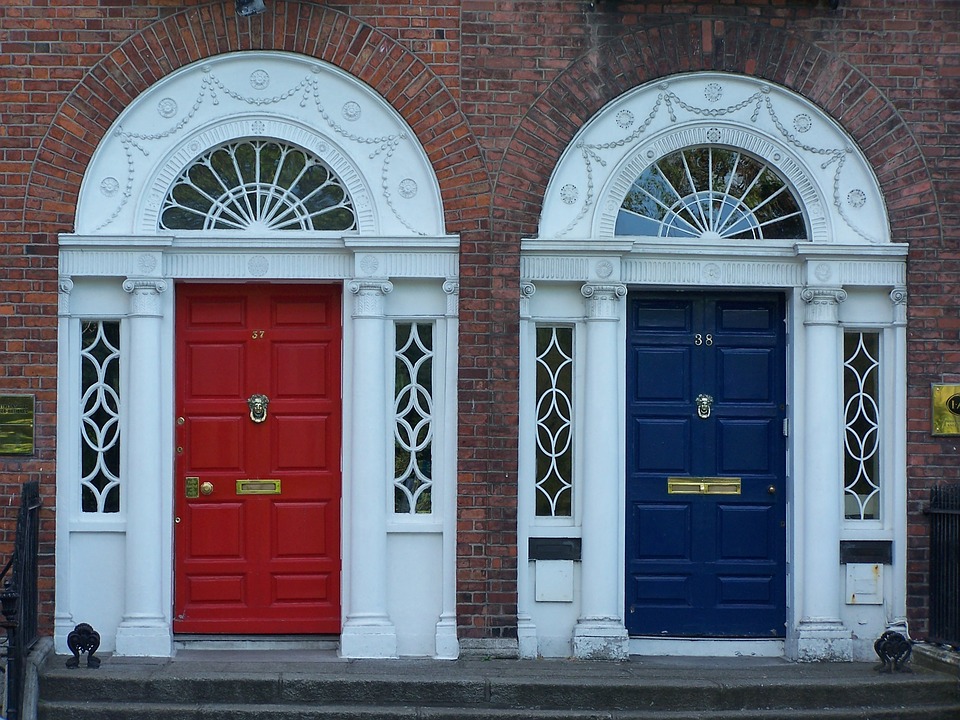 How to Choose a Front Door